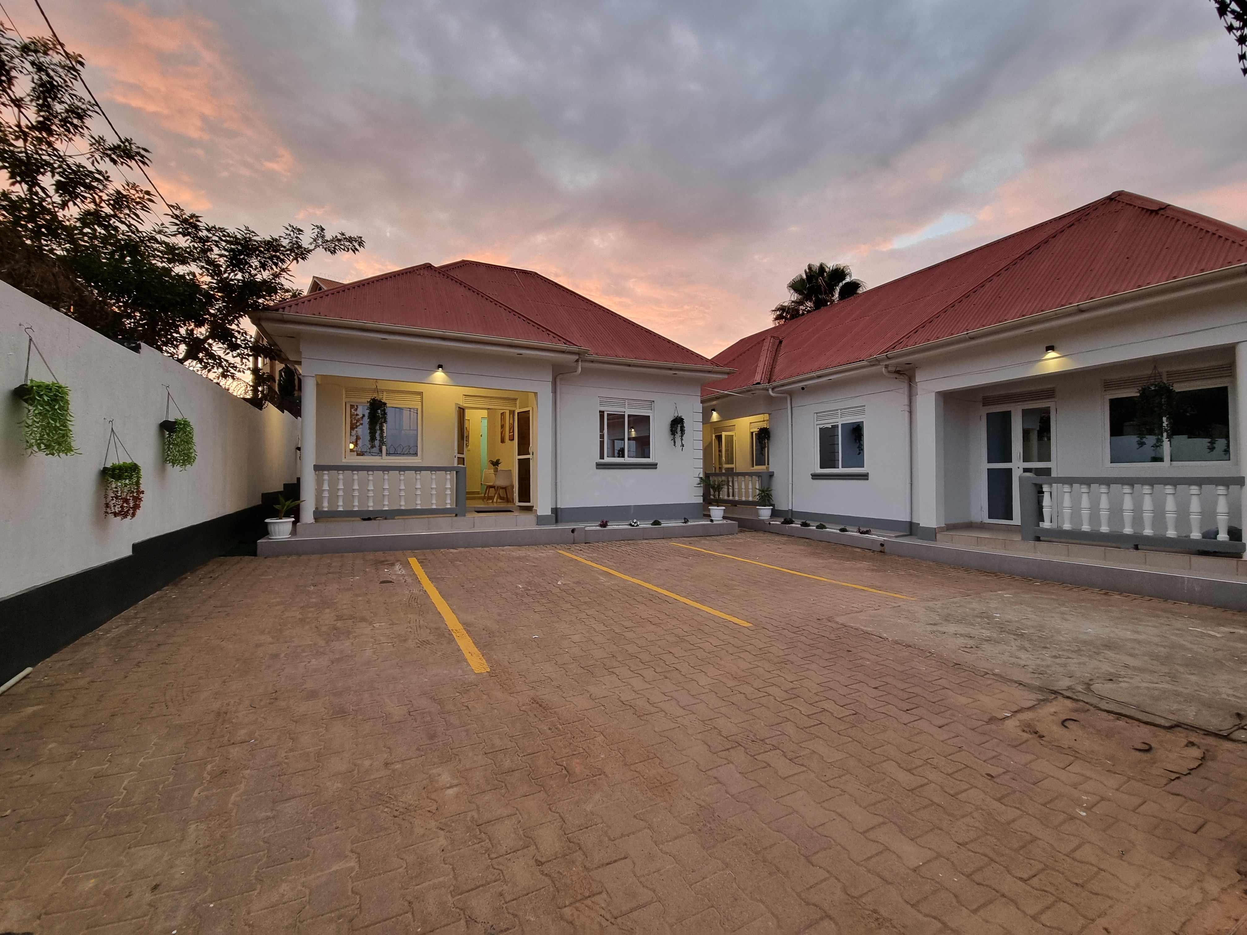 Sundowner Residence